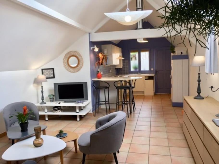 «  La Petite Maison » ....Des Grands Espaces... Saint-Maur-des-Fossés Extérieur photo