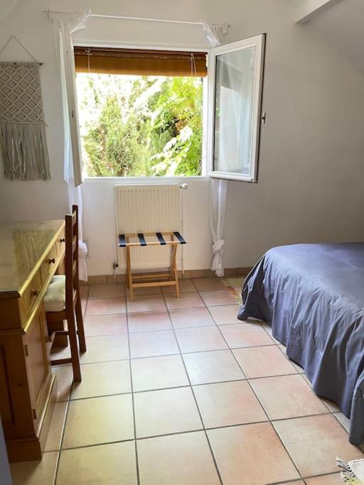 «  La Petite Maison » ....Des Grands Espaces... Saint-Maur-des-Fossés Extérieur photo