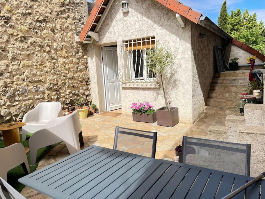 «  La Petite Maison » ....Des Grands Espaces... Saint-Maur-des-Fossés Extérieur photo